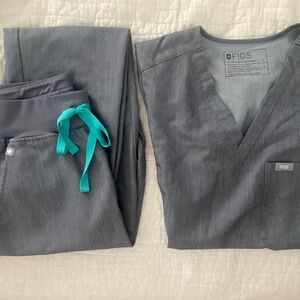 Figs Joggers and Shirt Set Grey